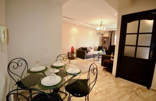 Semlalia Apartamento | Stylish, Comfy Gem 5 Location,Pool, Balcony