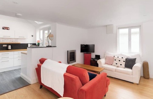 Newlyn Apartamento | Stylish Cornish Village 3 Bedroom House old Newlyn