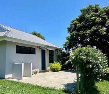 Merrivale Apartamento | Stylish Cottage on secure estate
