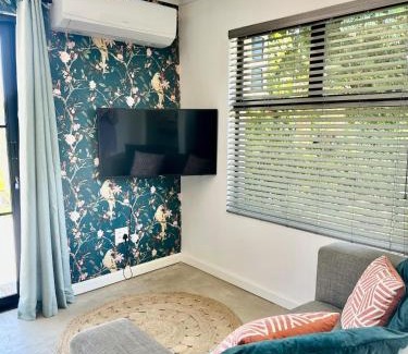 Merrivale Apartamento | Stylish Cottage on secure estate