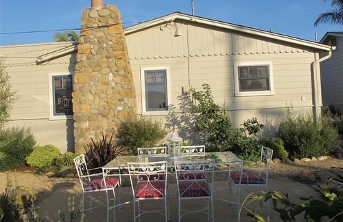 Carpinteria Cabaña | Elegante Cottage Retiro por el mar 2 en Carpinteria con Encanto