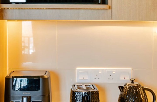 Suduwella Apartamento | Stylish, Cozy High-Rise Colombo Retreat - SennRise