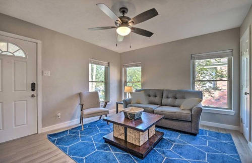 Oak Cliff Casa | Stylish Dallas Getaway Less Than 2 Miles to Bishop Arts!
