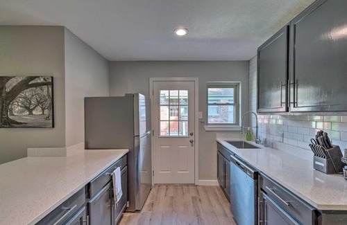 Oak Cliff Casa | Stylish Dallas Getaway Less Than 2 Miles to Bishop Arts!