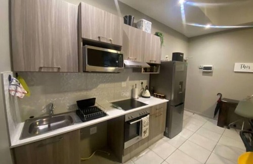 Parkwood Condominio | Stylish Dante’s 1-bedroom condo free Wifi & Cinema