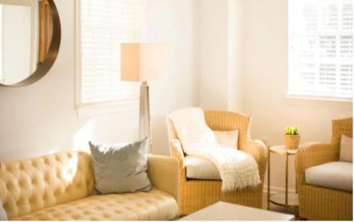 Downtown Casa | Stylish Downtown Cottage - Prime Historic Location