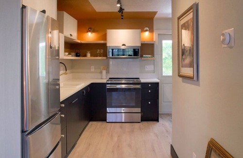 South Pasadena Apartamento | Beautiful 2/1 Eclectic Modern Apartment