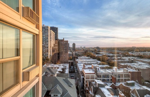 Edgewater Beach Apartamento | Stylish Edgewater 1BR w/ Gym, Deck & Lounge, nr L, by Blueground