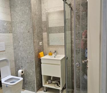 Tirana Apartamento | Stylish Escape Studio