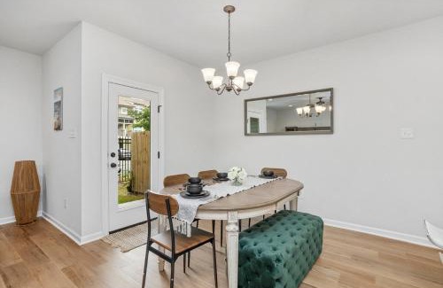 Highlands - Perkins Casa | Stylish Family Townhouse in Baton Rouge - BC1004