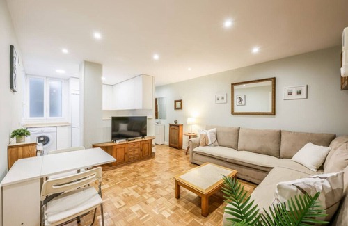 Imperial Apartamento | Stylish Flat in Madrid Close to River & City Life