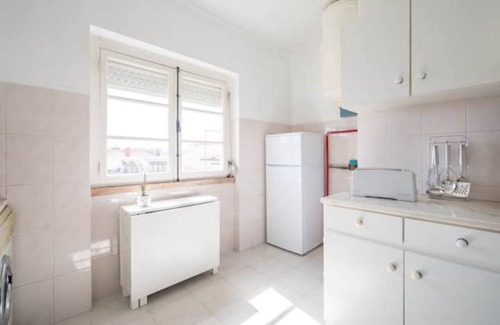 Campo Pequeno Apartamento | Stylish flat in the heart of Lisbon
