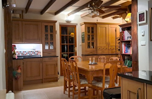 Chanoz-Chatenay Casa | Stylish french country living with pool and outdoor space. Classement 3*