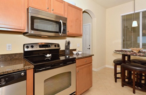 Braden River Condominio | Elegante amueblado elegante condominio con vista al piso superior de 2 camas en River Strand CC