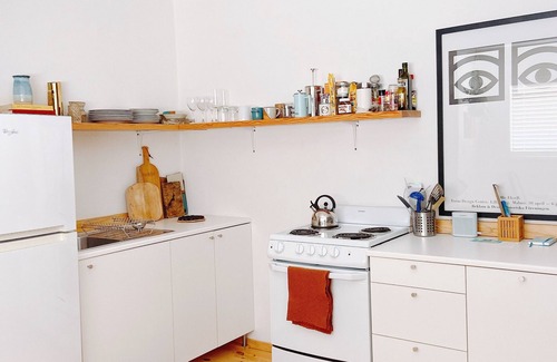 Sleepy Hollow Apartamento | Stylish Garage Apt. Self-Check in - Marin Hiking!