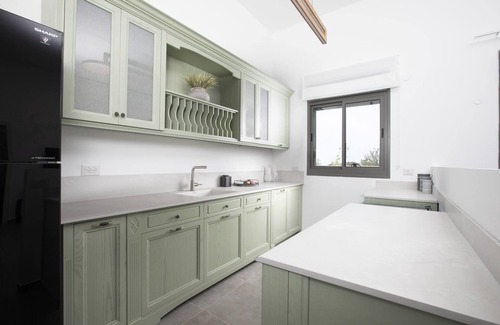 Nahariya Apartamento | Stylish Garden Apartment near Akhziv Beach