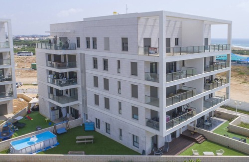 Nahariya Apartamento | Stylish Garden Apartment near Akhziv Beach