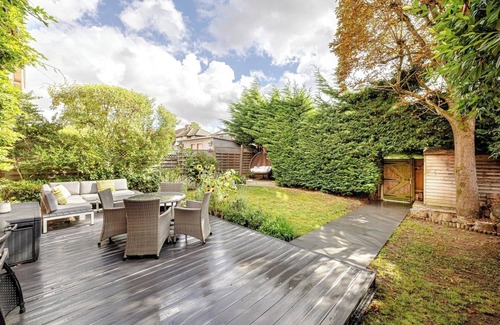 Stansted Casa | Stylish 3-Bed Home Close to Stansted Airport