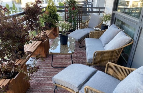 Innisfil Condominio | Stylish getaway condo, resort living