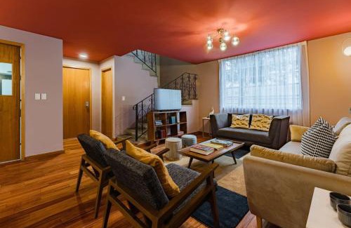 Miguel Hidalgo Casa | Stylish Getaway with Patio, Near Top Attractions