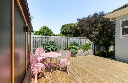 Carterton Cama Y Desayuno | Stylish hideaway on High st Carterton