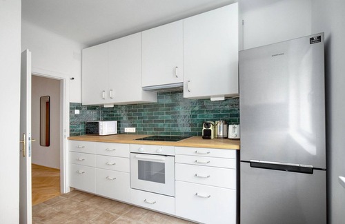 Hietzing Apartamento | Stylish Hietzing 2BR, Fully Furnished & Equipped, by Blueground