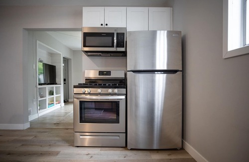 Highland Casa | Stylish Highland Park Home Near Popular Hotspots
