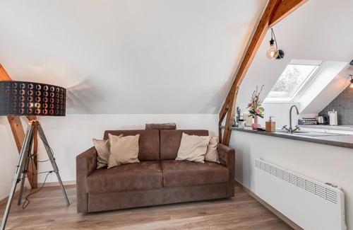Zingem Apartamento | Stylish holiday home with a hot tub and terrace