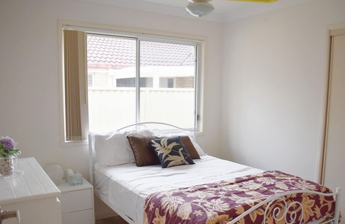 Parkwood Casa | Stylish home on holiday , pet friendly
