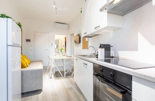Ortica Apartamento | [Stylish House] Free Wi-Fi - Parking - Airport