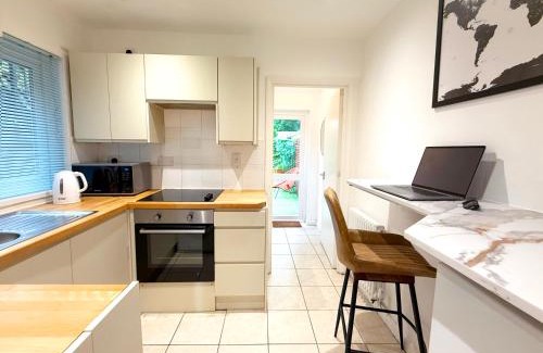 Kennington Apartamento | Stylish Kennington apartment near tube with King Bed and garden