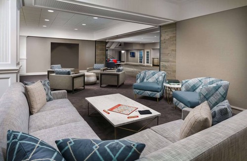 Fisherman's Wharf Hotel | Stylish King, Caza, Minutes to Fisherman's Wharf, Tranquil Room