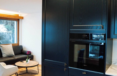 Laax Apartamento | Stylish Lakeview Apartment, Balcony & Free Parking