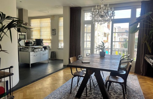 Scheldebuurt Apartamento | Stylish & luxurious 3-BR apartment with roof terrace near RAI - also long term