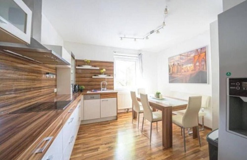 Margareten Apartamento | Stylish Luxury Apartment with Spacious Living Area in Viennann