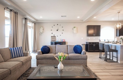 Enterprise Casa | Stylish LV Stay – Close to Strip & Airport