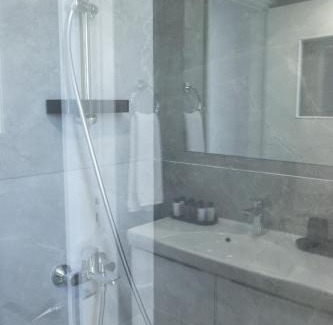 City Centre Apartamento | Stylish Modern City Center Stay