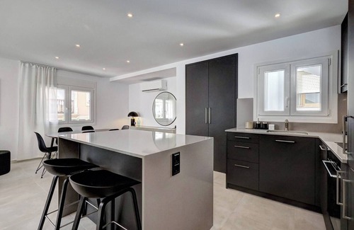 Fuengirola Apartamento | Apartamento elegante y moderno en Fuengirola, cerca de la playa