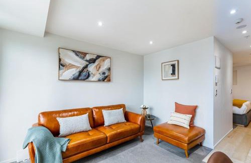 Auckland Central Business District Apartamento | Stylish Modern Unit w Balcony and Pool Zodiak Stays