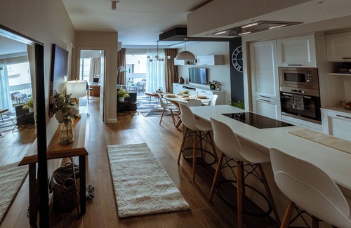 Qawra Apartamento | Stylish New 2 Bedroom Apartment