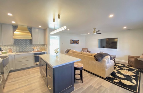 Santa Ynez Casa | Stylish New Edison Carriage House