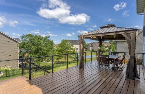 Waukee Casa | Stylish Oasis for Unforgettable Getaways home
