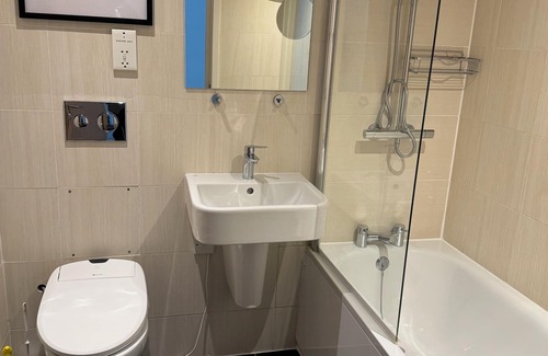 Bishop's Apartamento | Stylish One-bedroom apartment in Waterloo