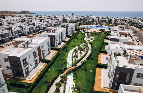 Gastria Apartamento | Stylish one-bedroom apartment in a beachfront resort in Bogaz