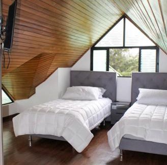 Usaquen Apartamento | Stylish Penthouse with City View & Private Terrace