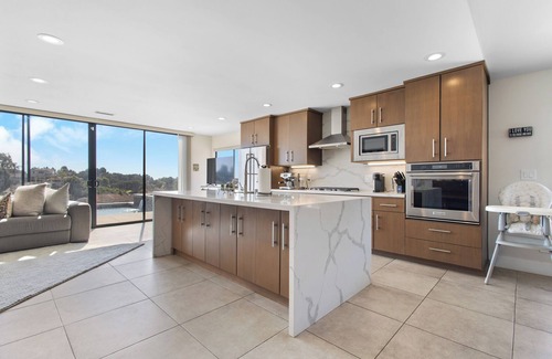 Eastlake Casa | Stylish Pool & Stunning Views