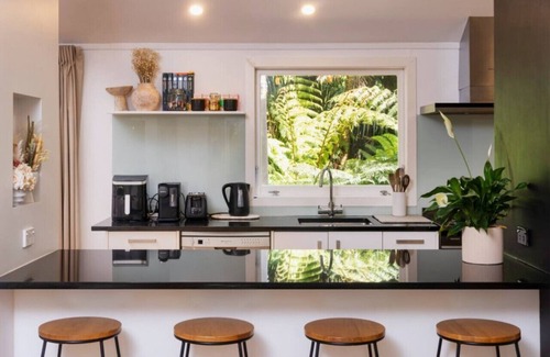 Greenlane - Ellerslie Casa | Stylish Remuera Retreat