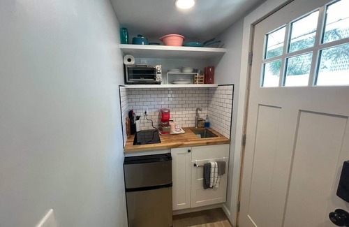 Historic Old Northeast Casa | Stylish Retreat| Walk 2Dtwn+beach |Bikes+Patio