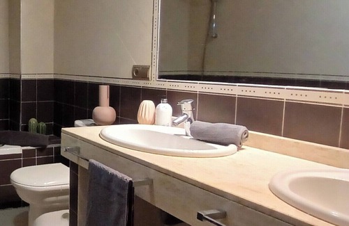 Puerto del Rosario Cama Y Desayuno | Stylish rooms at the heart of Puerto del Rosario.