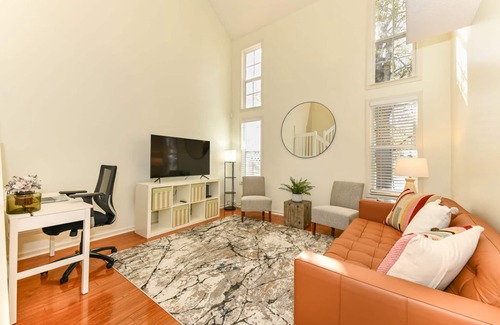Greensboro Casa | Stylish Serenity Townhome